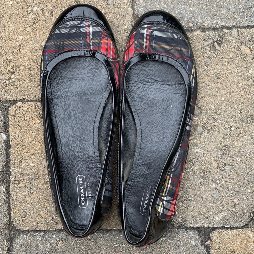 Coach flats